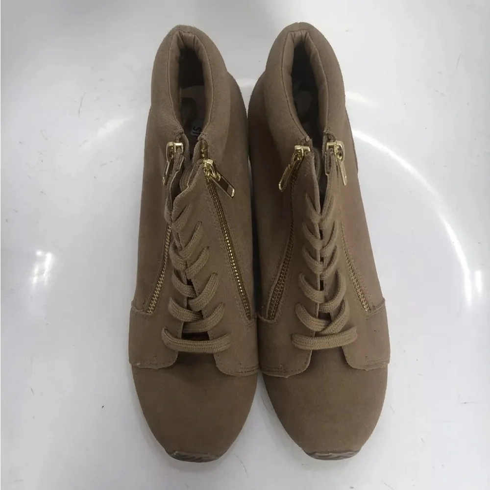 NEW Steve Madden Deirda Taupe Brown Suede Women's Bootie Boots Shoes Sneakers‎
